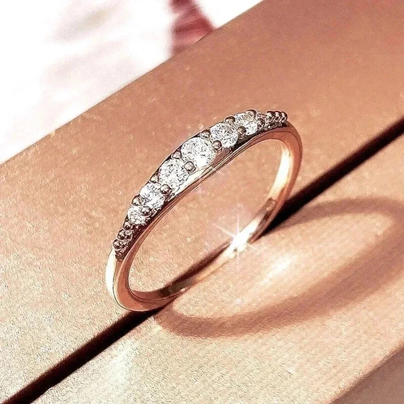 Beautiful 18k Yellow Gold Over Silver White Sapphire Ring - Picture 1 of 5